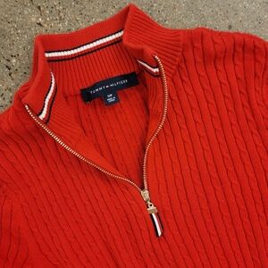 Like New - Tommy Hilfiger Cable Knit Sweater